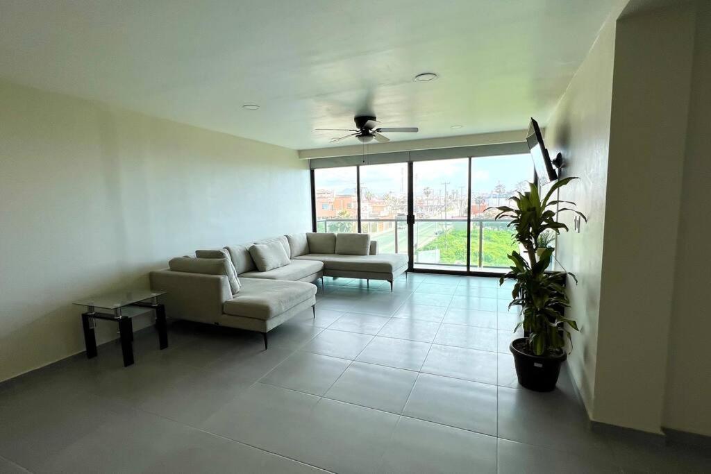 Luxury 2Br Condo ロサリト エクステリア 写真