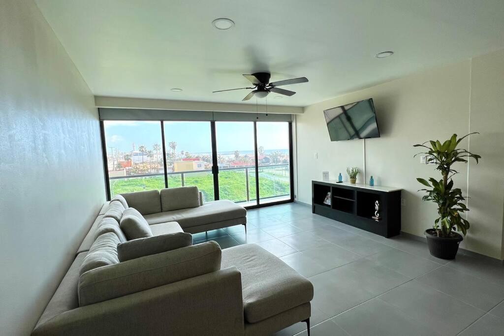 Luxury 2Br Condo ロサリト エクステリア 写真