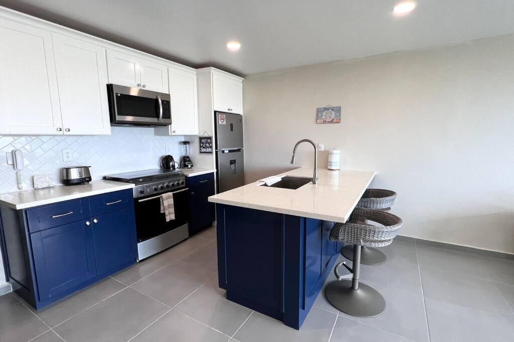 Luxury 2Br Condo ロサリト エクステリア 写真